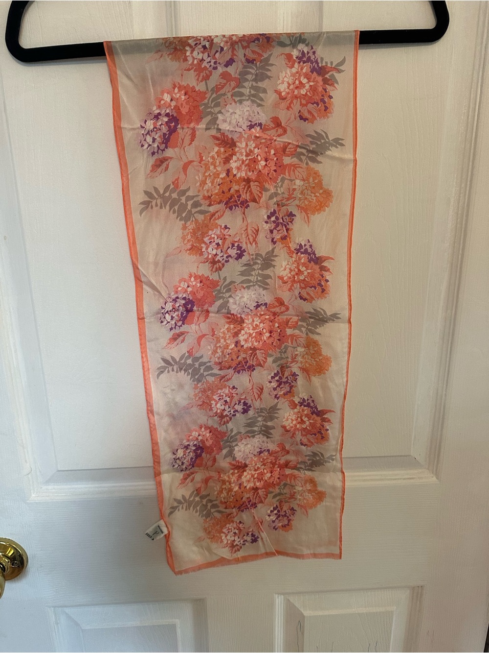 Oscar de la Renta 100% Silk floral scarf